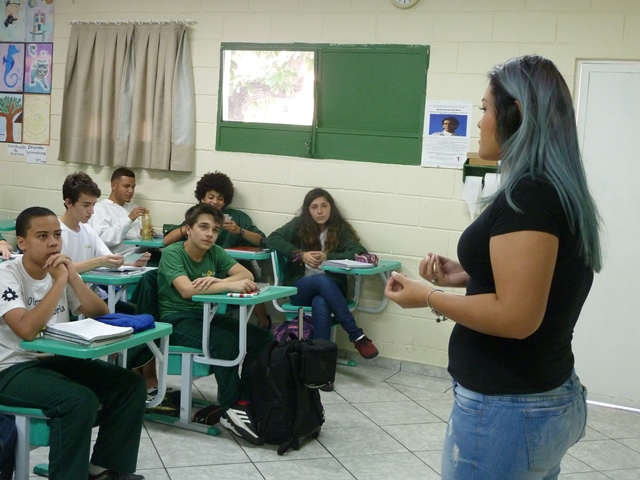 Capa de O país do sol nascente – 9º ano A manhã